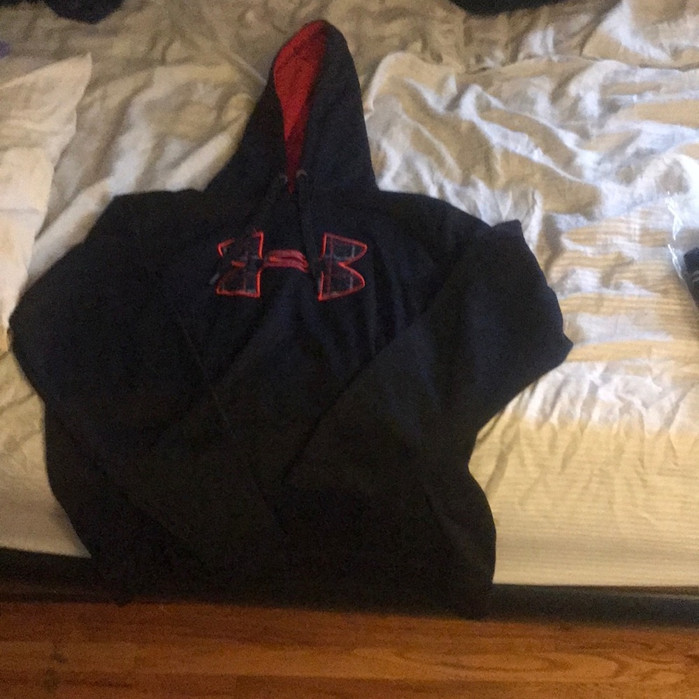 Under Armour Hoodie